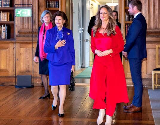 STOCKHOLM 20221018 Queen Silvia arrives at the ceremony of the Child10 award in the Bernadotte Library at Stockholm Palace STOCKHOLM SWEDEN x60160x,  Copyright: xStefanxJerrevang TTx CHILD 10-PRISET