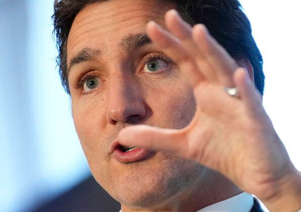 October 18, 2022, Ottawa, ON, CAN: Prime Minister Justin Trudeau participates in a Q&A as part of the Canadian Climate Institute™s 2030 in Focus: Getting the Next Decade Right on Net-Zero conference in Ottawa, on Tuesday, Oct. 18, 2022. Ottawa CAN  - ZUMAc35_ 20221018_zaf_c35_088 Copyright: xSeanxKilpatrickx