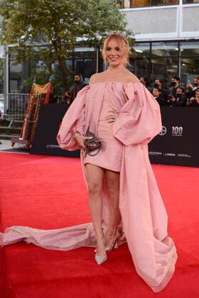 October 18, 2022, Mexico City, Mexico: Octavia Porto attends the 4th Metropolitan Theater Awards (Los Metro) red carpet at the Centro Cultural del Bosque. on October 18, 2022 in Mexico City, Mexico. Mexico City USA - ZUMAe321 20221018_zia_e321_017 Copyright: xCarlosxTischlerx