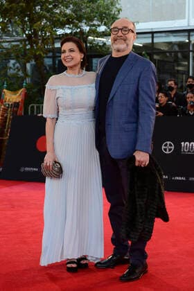 October 18, 2022, Mexico City, Mexico: Yolanda Ventura, Odiseo Bichir attend the 4th Metropolitan Theater Awards (Los Metro) red carpet at the Centro Cultural del Bosque. on October 18, 2022 in Mexico City, Mexico. Mexico City USA - ZUMAe321 20221018_zia_e321_039 Copyright: xCarlosxTischlerx