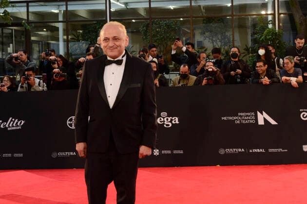October 18, 2022, Mexico City, Mexico: Eduardo EspaoÂ±a attends the 4th Metropolitan Theater Awards (Los Metro) red carpet at the Centro Cultural del Bosque. on October 18, 2022 in Mexico City, Mexico. Mexico City USA - ZUMAe321 20221018_zia_e321_137 Copyright: xCarlosxTischlerx