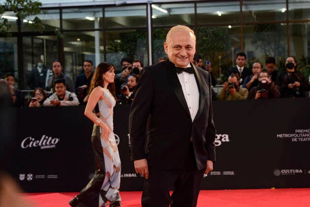 October 18, 2022, Mexico City, Mexico: Eduardo EspaoÂ±a attends the 4th Metropolitan Theater Awards (Los Metro) red carpet at the Centro Cultural del Bosque. on October 18, 2022 in Mexico City, Mexico. Mexico City USA - ZUMAe321 20221018_zia_e321_139 Copyright: xCarlosxTischlerx