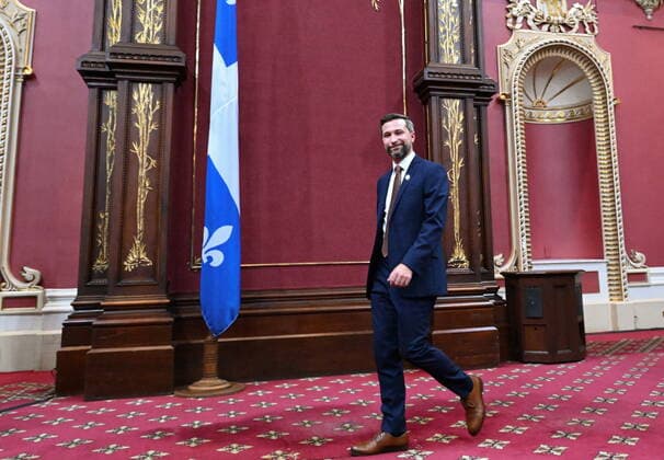 October 19, 2022, QUEBEC, PQ, Canada: Quebec Solidaire Leader Gabriel Nadeau-Dubois walks to his caucus, Wednesday, October 19, 2022 during a ceremony where he swore allegiance to the people of Quebec but refused to swear allegiance to King Charles III, at the Quebec legislature. Members of Quebec Solidaire will not be able to sit at the legislature until a decision from the government is rendered. THE CANADIAN PRESS QUEBEC Canada  - ZUMAc35_ 20221019_zaf_c35_073 Copyright: xJacquesxBoissinotx