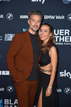 Annemarie Carpendale with husband Wayne Carpendale at the Blue Panther TV Streaming Award ceremony at BMW Welt in Munich on 19 10 2022