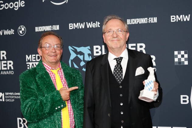 Blue Panther TV Streaming Award ceremony in Munich Laudator Wigald Boning and award winner Olli Dittrich at the Blue Panther Bavarian Television Award ceremony at BMW Welt in Munich Copyright: xEventpressxGolejewskix