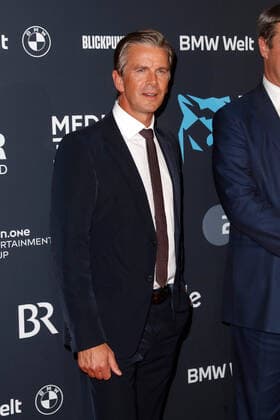 Blue Panther TV Streaming Award ceremony in Munich Markus Lanz on the red carpet at the Blue Panther Bavarian Television Award ceremony at BMW World in Munich Copyright: xEventpressxGolejewskix