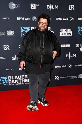 Blue Panther TV Streaming Award ceremony in Munich Oliver Polak on the red carpet at the Blue Panther Bavarian Television Award ceremony at the BMW Welt in Munich. Copyright: xEventpressxGolejewskix