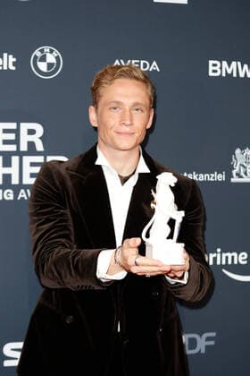 Blue Panther TV Streaming Award ceremony in Munich Award winner Matthias Schweighöfer at the Blue Panther Bavarian Television Award ceremony at BMW Welt in Munich Copyright: xEventpressxGolejewskix