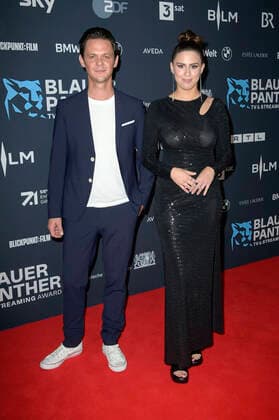 Jo Schück and Salwa Houmsi at the presentation of the Blue Panther TV Streaming Award 2022 at BMW Welt Munich, 19 10 2022 Foto:xF.xKernx xFuturexImage