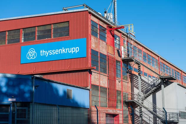 Schild Marine System Standort Kiel der Marineschiffbau Firma ThyssenKrupp *** Shield Marine System Location Kiel of the naval shipbuilding company ThyssenKrupp