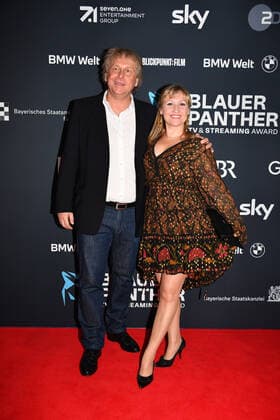 Gabrielle Odinis Award Blue Panther TV Streaming Award 2022 honor, award, prize BMW Welt Munich 19 October 2022