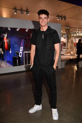 Nathan Goldblat award ceremony Blue Panther TV Streaming Award 2022 honor, award, prize BMW Welt Munich 19 October 2022