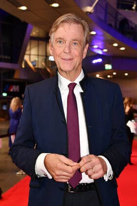 Claus Kleber at the Blue Panther TV Streaming Award 2022 ceremony formerly Bavarian Television Award on 19 10 2022 in Munich Blue Panther TV Streaming Award 2022 ceremony in Munich