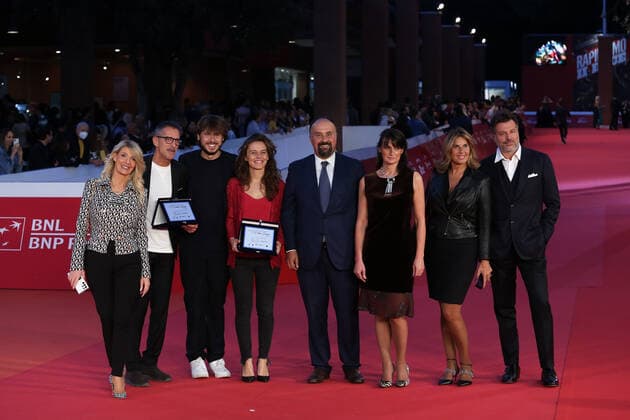 October 21, 2022, Rome, Italy: (L-R) Tiziana Zampieri, Pierluigi Di Lallo, Diego Righini, a guest, Daniela Ropolo, Alice Tomassini and Patrizia Marin attend the red carpet for VII Giornata Della Critica Sociale - Sorriso Diverso Roma Award during the Rome Film Fest at Auditorium Parco della Musica. Rome Italy - ZUMAs197 20221021_zaa_s197_140 Copyright: xDavidexDixLallax