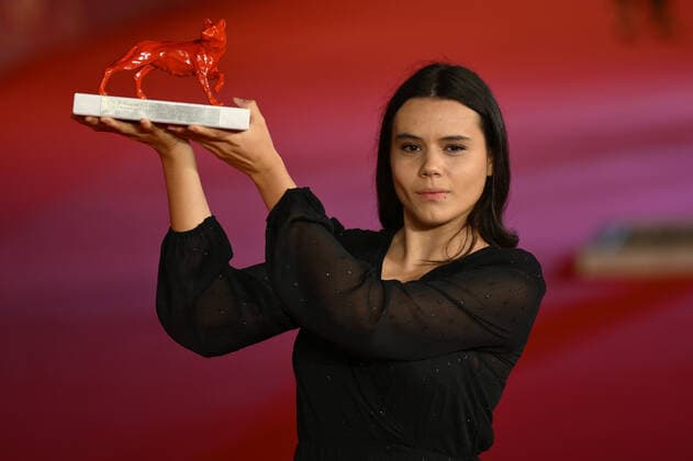 Entertainment Bilder des Tages Rome, Italy - October 22: Lilith Grasmug Attends The The Red Carpet During The 17th Rome Film Festival At Auditorium Parco Della Musica On October 22, 2022 In Rome, Italy.  Copyright: xDomenicoxCippitellix xipa-agencyx xLivexMediax
