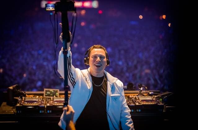 2022 10 22 23 03 05 AMSTERDAM Tiesto performs during Amsterdam Music Festival, which takes place in the Johan Cruijff ArenA during ADE ANP MARCO DE SWART netherlands out belgium out  Copyright: xx x456575060x originalFilename: 456575060.jpg