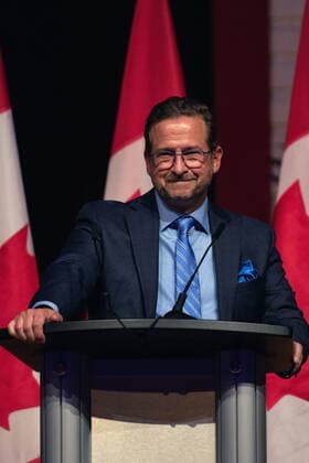October 22, 2022, Gatineau, PQ, Canada: Bloc Quebecois Leader Yves-Francois Blanchet speaks at the Parliamentary Press Gallery Dinner at the Museum of History in Gatineau, Que., on Saturday, Oct. 22, 2022. Gatineau Canada  - ZUMAc35_ 20221022_zaf_c35_066 Copyright: xSpencerxColbyx