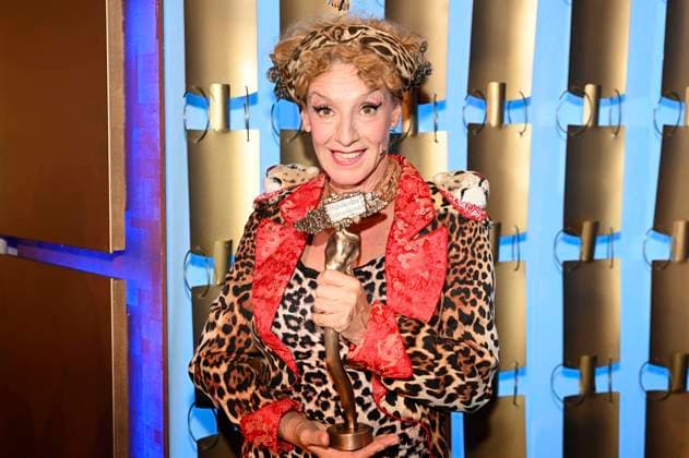 Sissi Perlinger bei der Verleihung vom Bayerischer Kabarettpreis 2022 im Lustspielhaus. München, 24.10.2022 *** Sissi Perlinger at the award ceremony of the Bavarian Cabaret Prize 2022 in the Lustspielhaus Munich, 24 10 2022 Foto:xR.xHeinex xFuturexImage