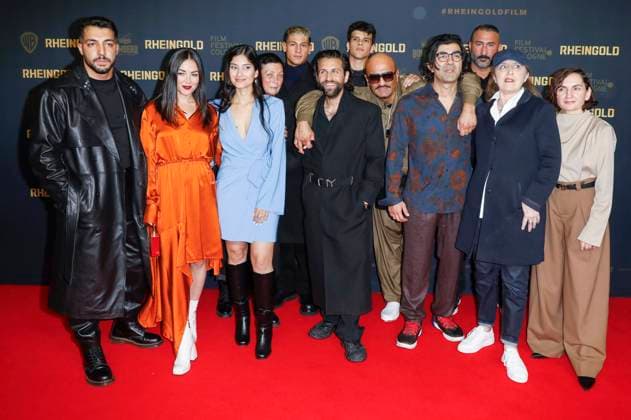 Fatih Akim with cast and crew at the screening of the feature film Rheingold at the 32 Film Festival Cologne 2022 at the Cinedom Cologne, 24 10 2022 Foto:xR.xSchmiegeltx xFuturexImage