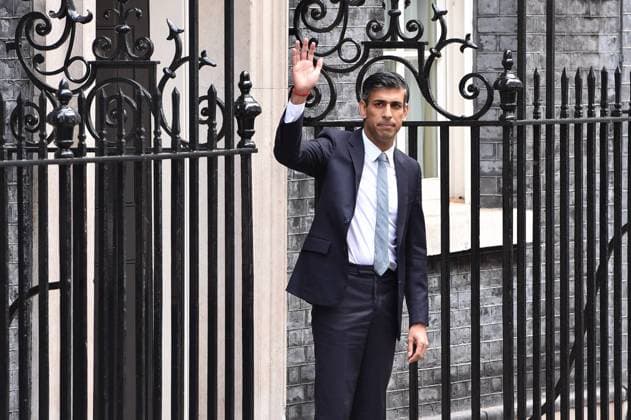 October 25, 2022, London, England, United Kingdom: New UK Prime Minister RISHI SUNAK after delivering a speech in front of No. 10 in Downing Street, London. London United Kingdom - ZUMAk172 20221025_zip_k172_002 Copyright: xThomasxKrychx