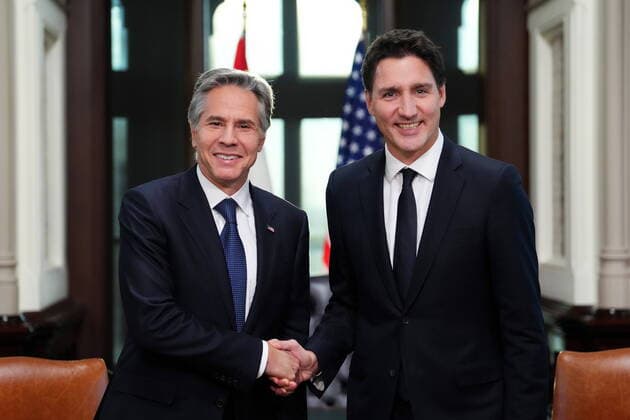 News Themen der Woche KW43 News Bilder des Tages October 27, 2022, Ottawa, ON, Canada: US Secretary of State ANTONY BLINKEN and Prime Minister JUSTIN TRUDEAU take part in a bilateral meeting in Ottawa. Ottawa Canada  - ZUMAc35_ 20221027_zaf_c35_088 Copyright: xSeanxKilpatrickx