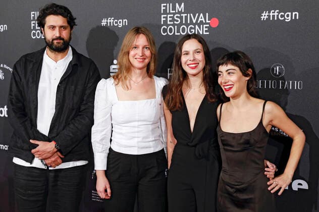 Elmar Imanov, Eva Blondiau, Taki Mumladze and Mariam Khundadze at the Film Festival Cologne Awards ceremony at 32 Film Festival Cologne 2022 at E Werk Köln, 27 10 2022. Foto:xR.xSchmiegeltx xFuturexImage