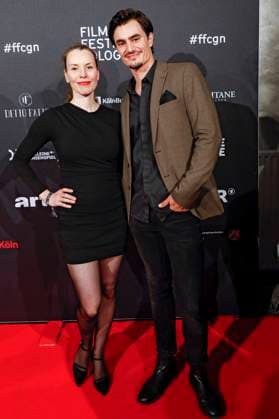 Antonia Bergmann with company at the Film Festival Cologne Awards at the 32 Film Festival Cologne 2022 at E Werk Cologne, 27 10 2022. Foto:xR.xSchmiegeltx xFuturexImage