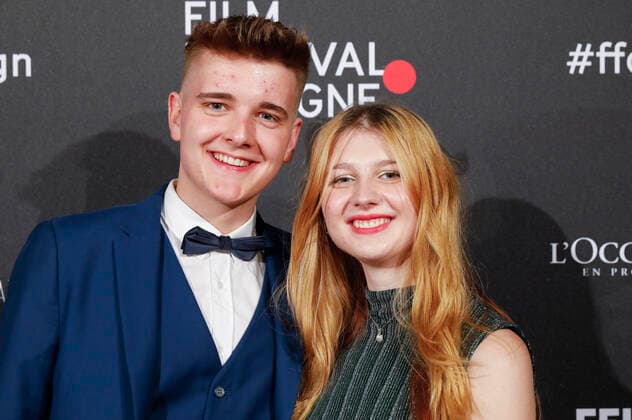 Maik Cibura with company at the Film Festival Cologne Awards at the 32 Film Festival Cologne 2022 at E Werk Cologne, 27 10 2022. Foto:xR.xSchmiegeltx xFuturexImage