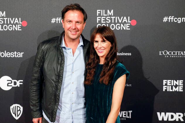 Anna Schütz with company at the Film Festival Cologne Awards at the 32 Film Festival Cologne 2022 at E Werk Cologne, 27 10 2022. Foto:xR.xSchmiegeltx xFuturexImage