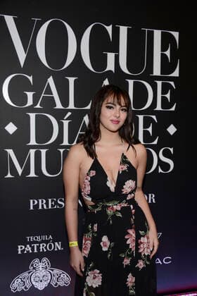 Day Of The Dead Vogue Gala Black Carpet October 27, 2022, Mexico City, Mexico: Renata Bondoni attends the black carpet of Day of the Dead Gala by Vogue at National Numismatic Museum. on October 27, 2022, Mexico City, Mexico. (Photo by Carlos Tischler Eyepix Group) Copyright: xCarlosxTischler xEyepixxGroupx CT_27102022_79930