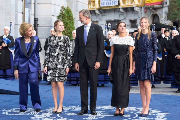 Bilder des Jahres 2022, Entertainment 10 Oktober Entertainment Themen der Woche KW43 Entertainment Bilder des Tages 28-10-2022 Campoamor Queen Sofia and Princess Leonor and King Felipe and Queen Letizia and Princess Sofia attend the 2022 Princess of Asturias award ceremony at the Campoamor theatre in Oviedo. No Spain Â  Copyright: xPPEx