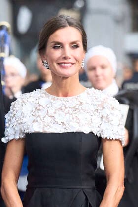 28-10-2022 Campoamor Queen Letizia attend the 2022 Princess of Asturias award ceremony at the Campoamor theatre in Oviedo. No Spain Â  Copyright: xPPEx