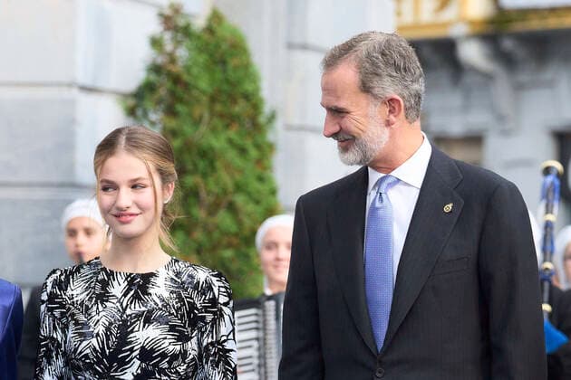 28-10-2022 Campoamor Princess Leonor and King Felipe attend the 2022 Princess of Asturias award ceremony at the Campoamor theatre in Oviedo. No Spain Â  Copyright: xPPEx