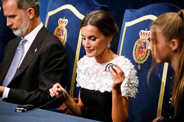 28-10-2022 Campoamor King Felipe and Queen Letizia and Princess Sofia attend the 2022 Princess of Asturias award ceremony at the Campoamor theatre in Oviedo. No Spain Â  Copyright: xPPEx