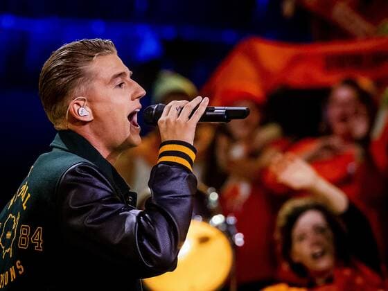 2022 10 29 21 42 47 BAARN Mart Hoogkamer sings the new football national anthem during the live show of I Want Your Song ANP REMKO DE WAAL netherlands out belgium out  Copyright: xx x456932693x originalFilename: 456932693.jpg
