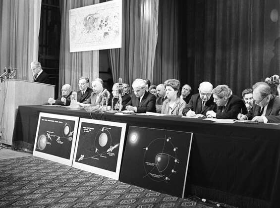 Launch of Luna-10 space probe 6056929 26.09.1966 News conference for Soviet and foreign journalists on the launch of the Luna-10 automatic space probe. Vladimir Akimov Moscow Russia  Copyright: xVladimirxAkimovx