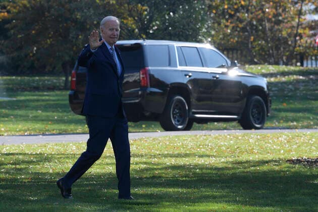 President Biden About White House Departure US President Joe Biden departs the White House en route to Albuquerque, New Mexico today on November 03, 2022 at South Lawn White House in Washington DC, USA. Washington DC United States  Copyright: xLeninxNollyx originalFilename: nollyaraujo-dcpresid221103_npe6Y.jpg