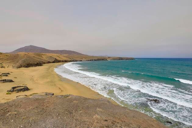 Creative Highlights World Papagayo Strand im Los Ajaches National Park, Lanzarote, Kanaren, Spanien, Europa *** Papagayo Beach at Los Ajaches National Park, lanzarote, canaries, Spain, Europe Copyright: imageBROKER/christianxzappel ibxcza08743197.jpg