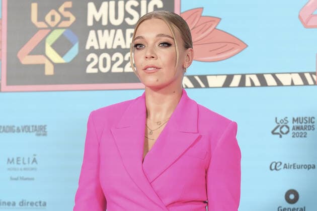 November 4, 2022, Madrid, Spain: Becky Hill attends the red carpet for the LOS40 Music Awards 2022 at the WiZink Center in Madrid. Madrid Spain - ZUMAs197 20221104_zaa_s197_229 Copyright: xAtilanoxGarciax