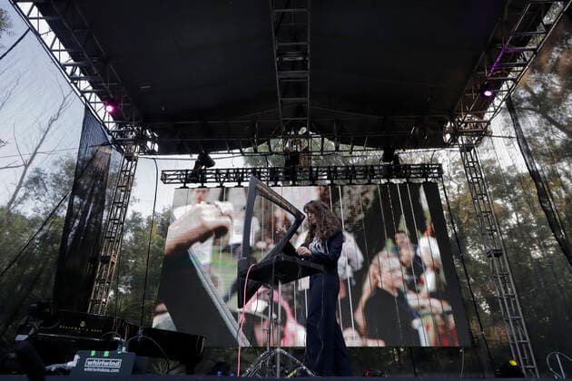 Kety Fusco, Italian Harpist, Offers A Concert On The Occasion Of The 25th Anniversary Of The EuroJazz Festival In Mexico City Kety Fusco, Italian harpist, during a concert on the occasion of the 25th Anniversary of the EuroJazz Festival in the green areas of the Centro Nacional de las Artes (CENART) in Mexico City, whose music is a mixture of electronic rhythms, danceable with harp, research applied to experimentation and contemporary music. Mexico City Mexico City Mexico  Copyright: xGerardoxVieyrax originalFilename: vieyra-notitle221106_npRqQ.jpg