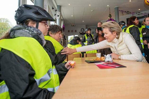 Queen Mathilde of Belgium is seen taking a coffee break during a royal visit to the province of Walloon Brabant as part of the initiative Together in motion for mental well-being , in Ittre, Tuesday 08 November 2022. The Queen will celebrate her 50th birthday on January 20, 2023 and wishes on this occasion to spread a positive message on mental well-being in our country. Between July and December, and under the motto Let s move forward together for mental well-being ,  JONASxROOSENS 48934628