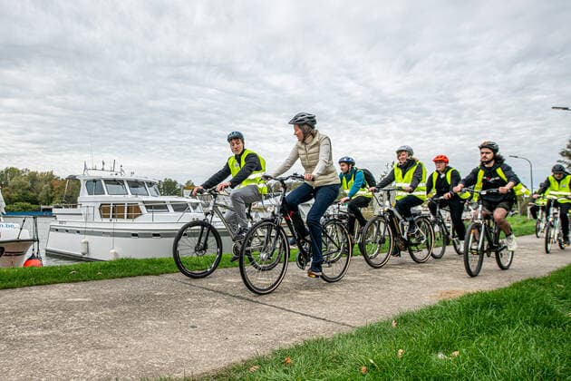 Queen Mathilde of Belgium rides a bike during a royal visit to the province of Walloon Brabant as part of the initiative Together in motion for mental well-being , in Ittre, Tuesday 08 November 2022. The Queen will celebrate her 50th birthday on January 20, 2023 and wishes on this occasion to spread a positive message on mental well-being in our country. Between July and December, and under the motto Let s move forward together for mental well-being ,  JONASxROOSENS 48934637