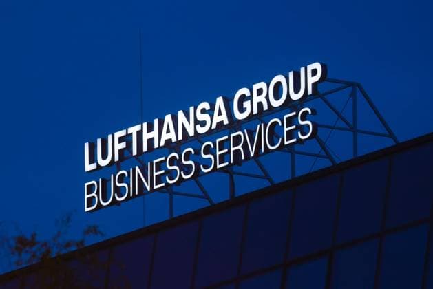 Companies In Krakow, Poland Lufthansa Group logo sign is seen on a buildung in Krakow, Poland on November 4, 2022. Krakow Poland  Copyright: xBeataxZawrzelx originalFilename: zawrzel-companie221104_np2zY.jpg
