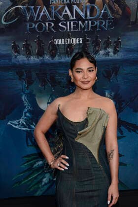 November 9, 2022, Satelite City, Mexico: Actress Mabel Cadena attends red carpet of the Black Panther: Wakanda Forever Fan Event at Plaza Satelite. on November 9, 2022 in Satelite City, Mexico. Satelite City Mexico - ZUMAe321 20221109_zia_e321_007 Copyright: xCarlosxTischler EyepixxGroupx