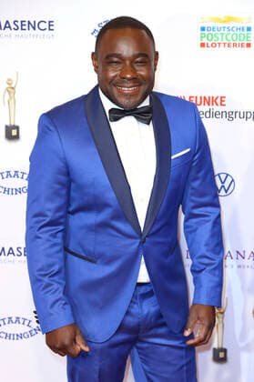Nelson Müller at the 15 award ceremony of the Golden Woman 2022 at the Stage Theater Neue Flora Hamburg, 09 11 2022 Foto:xgbrcix xFuturexImage