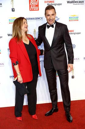 Rebecca Immanuel and Kai Pflaume at the 15 award ceremony of the Golden Picture of the Woman 2022 at the Stage Theater Neue Flora Hamburg, 09 11 2022 Foto:xgbrcix xFuturexImage