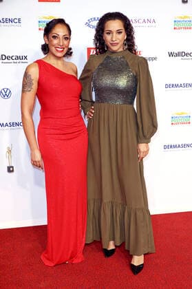 Jessica Wahls and Nadja Benaissa of the No Angels at the 15 award ceremony of the Golden Woman 2022 at the Stage Theater Neue Flora Hamburg, 09 11 2022 Foto:xgbrcix xFuturexImage