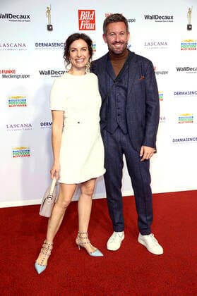 Jan Hartmann with wife Julia Hartmann at the 15 award ceremony of the Golden Woman 2022 at the Stage Theater Neue Flora Hamburg, 09 11 2022 Foto:xgbrcix xFuturexImage