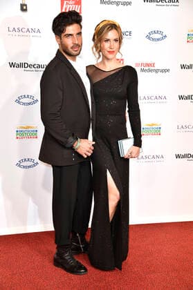 Wolke Hegenbarth with partner Oliver Vaid at the 15 award ceremony of the Golden Picture of the Woman 2022 at the Stage Theater Neue Flora Hamburg, 09 11 2022 Foto:xN.xKubelkax xFuturexImage