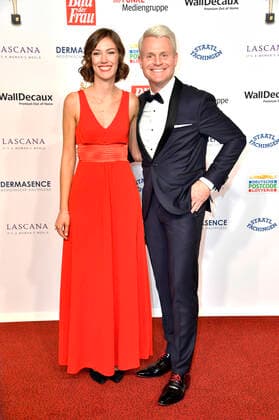Katharina Bach and Guido Cantz at the 15 award ceremony of the Golden Image of Woman 2022 at the Stage Theater Neue Flora Hamburg, 09 11 2022 Foto:xN.xKubelkax xFuturexImage